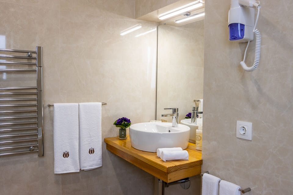 Bathroom 1