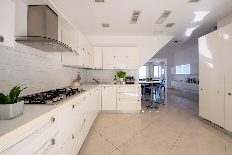 House, Smoking | 5 bedrooms