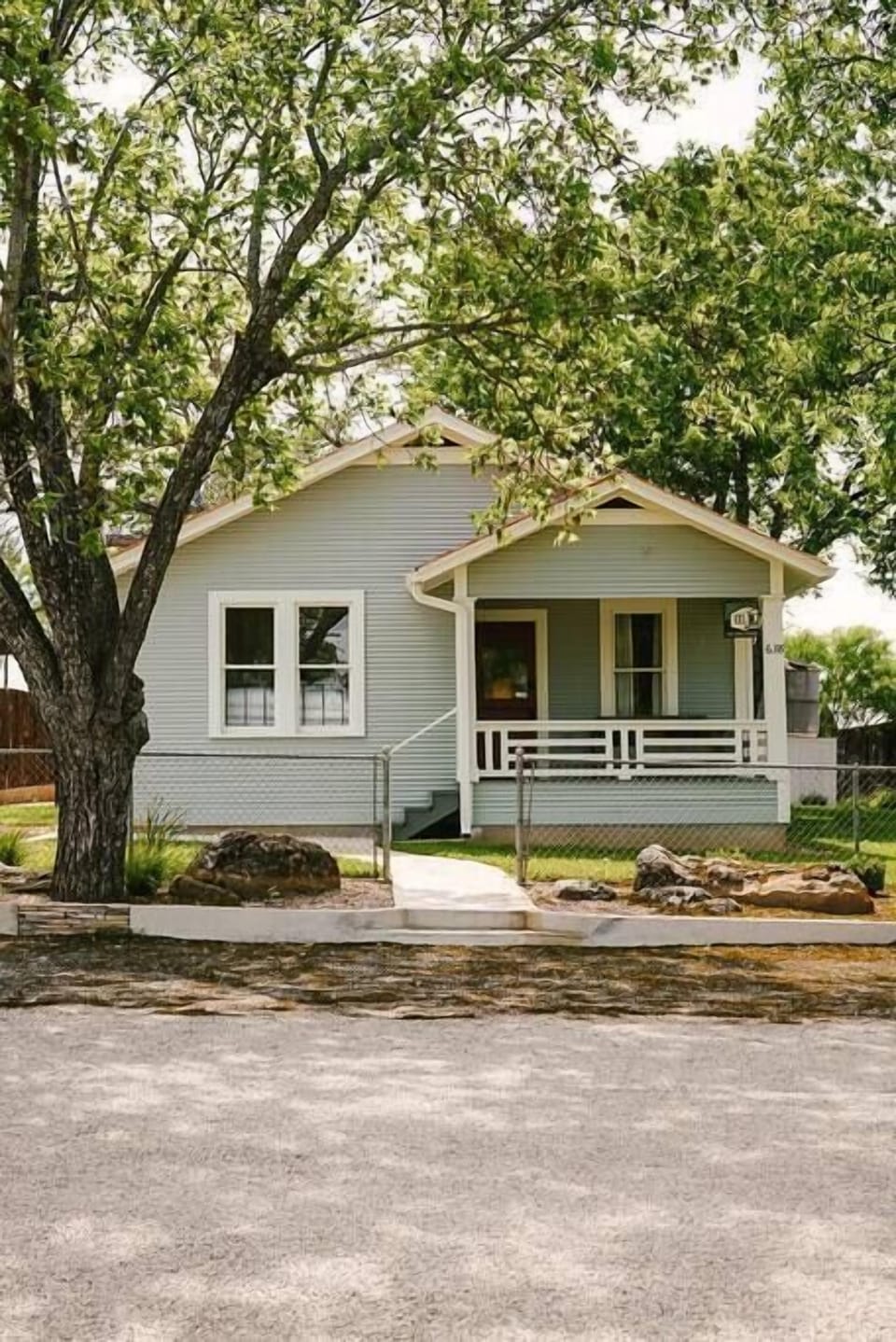 Adorable craftsman style home located on quiet street