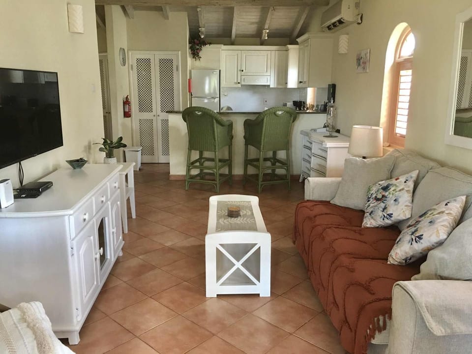 Lounge looking into the kitchen