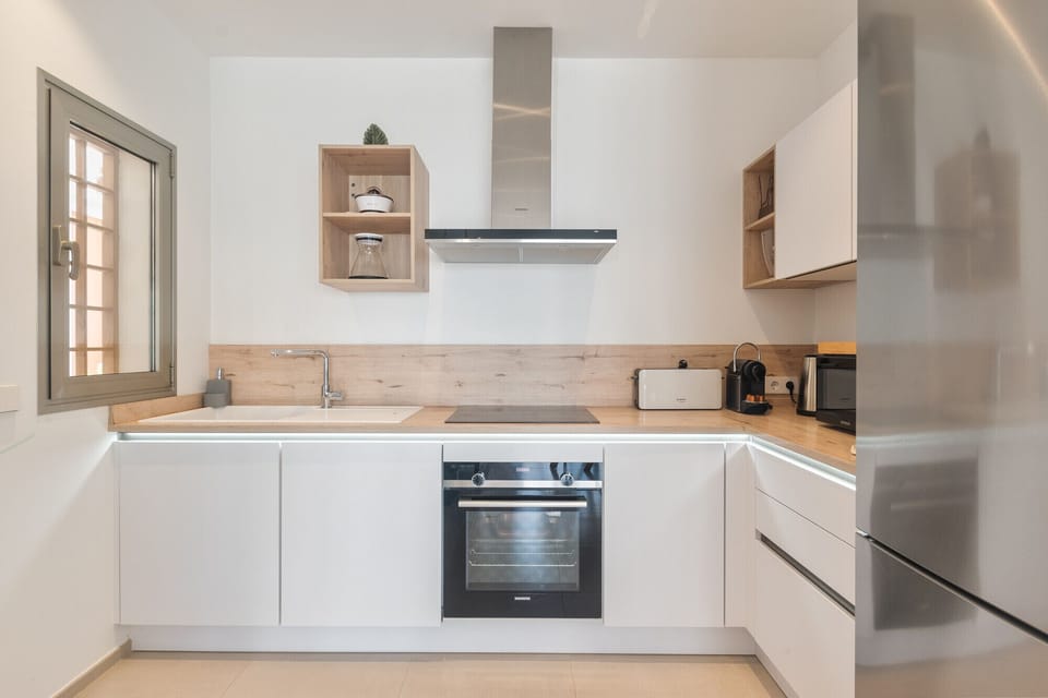 Fully equipped kitchen