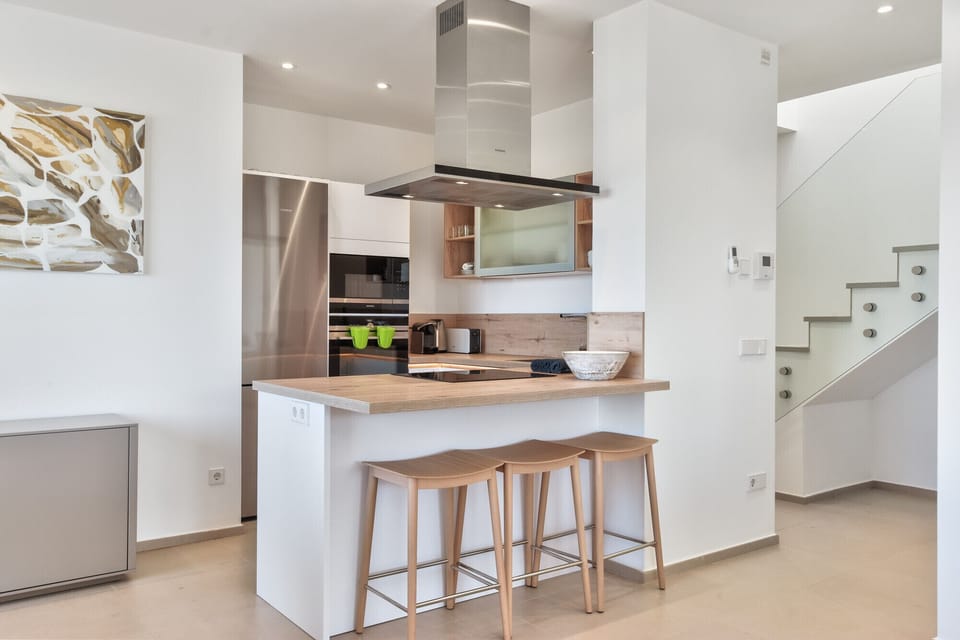 Fully equipped kitchen