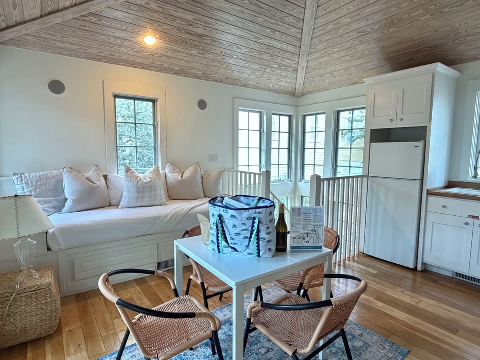 ALTERNATE VIEW OF SECOND FLOOR LIVING AREAS