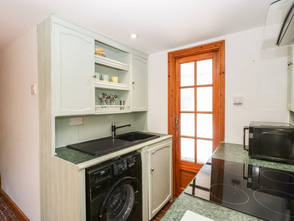 Cottage | Interior