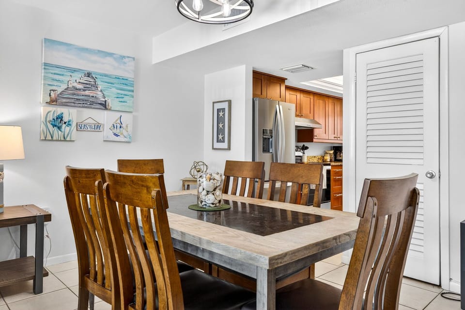 "This home was awesome! super clean and had lots of things for kids such as plastic plates, step stools, pack and play and games!"  -Angelina