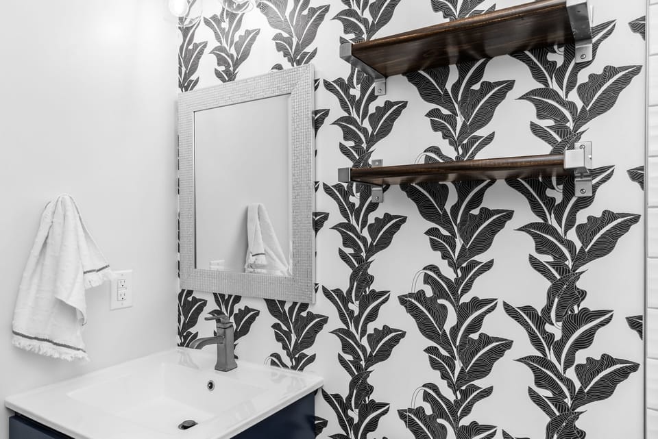 Bathroom #1 - West Master