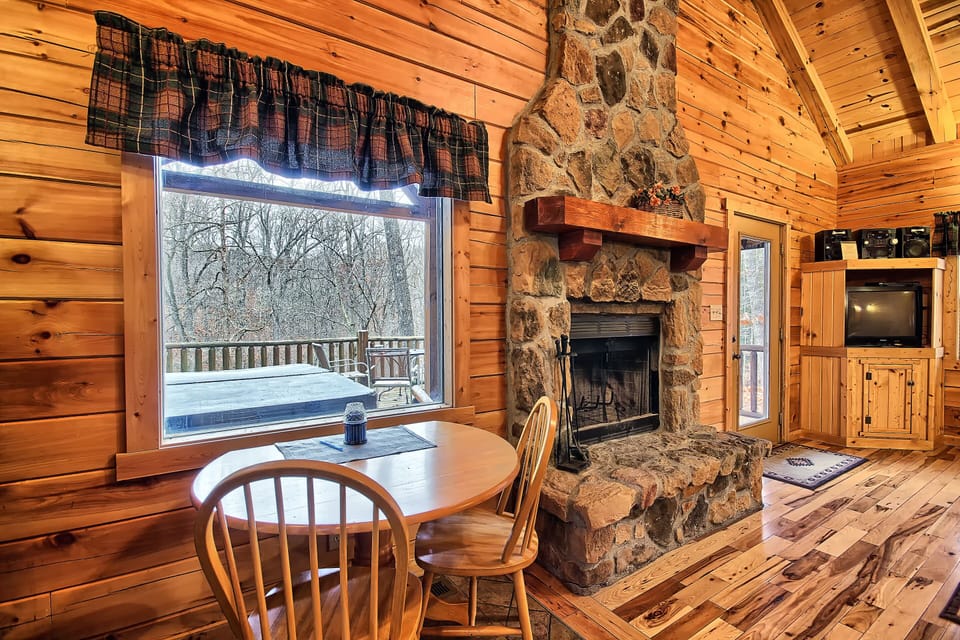 Dining Table, Wood-Burning Fireplace and TV screen, (Now Updated, with Roku), from Kitchen