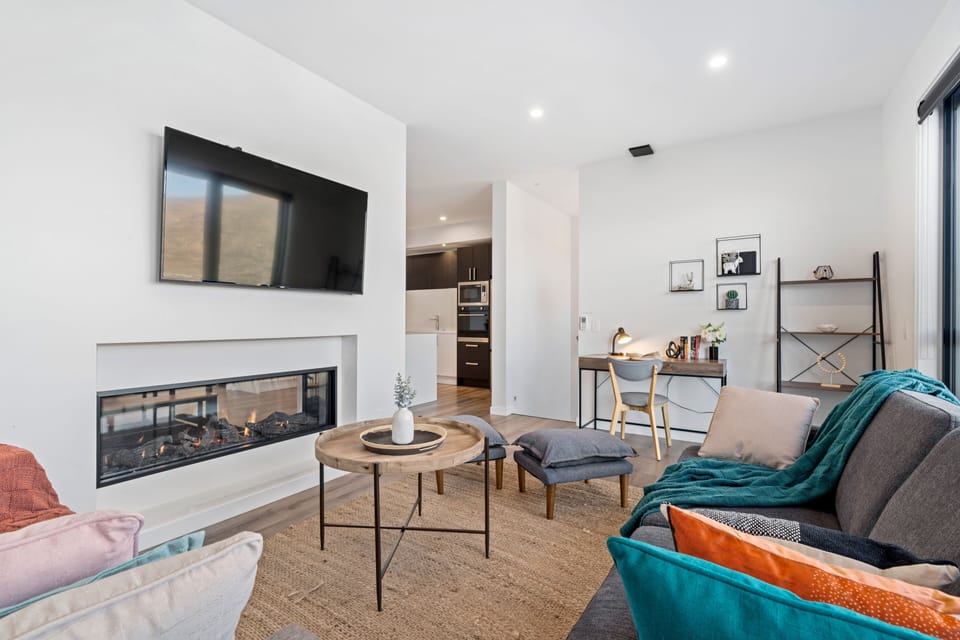 Duplex | Living area | Smart TV, Netflix, streaming services