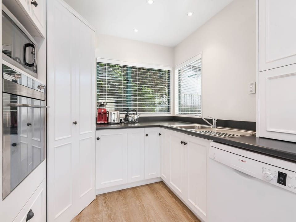 Apartment | Private kitchen | Full-size fridge, microwave, oven, stovetop