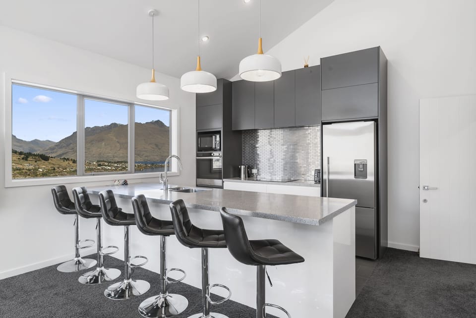 Apartment | Private kitchen | Full-size fridge, microwave, oven, stovetop
