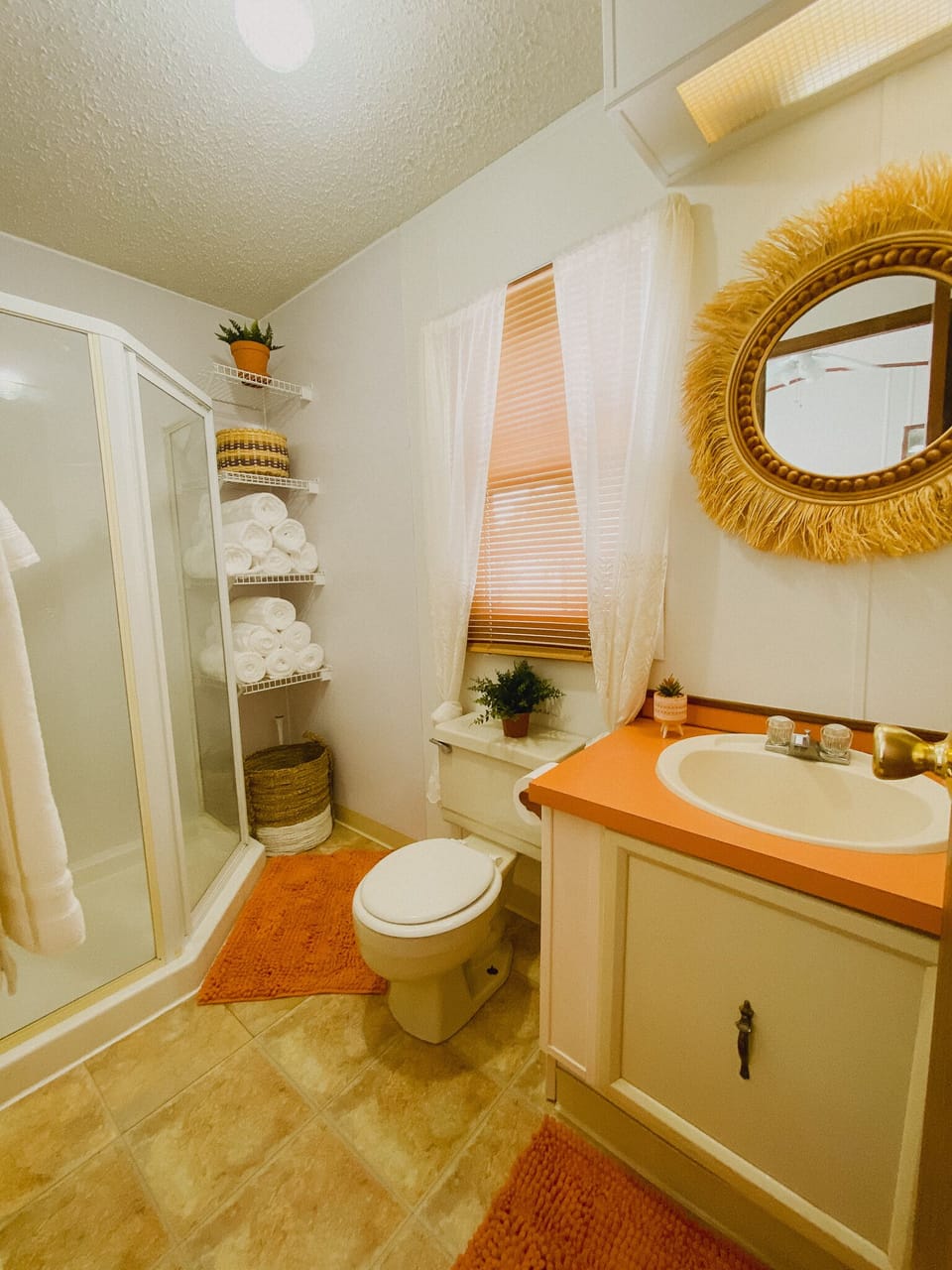 Private en suite bathroom for Mom and Dad.