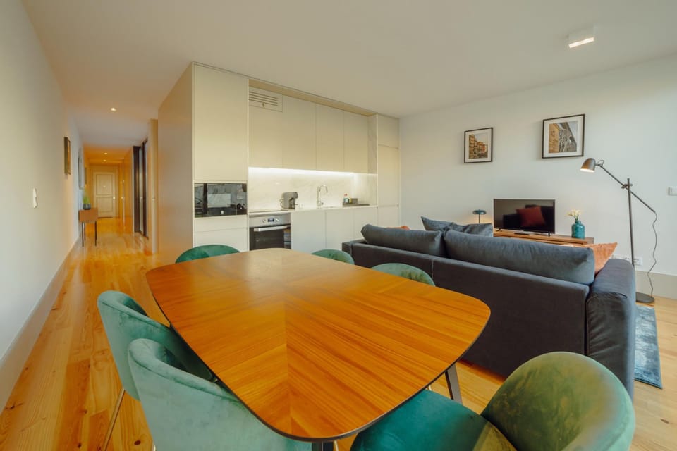 House | 2 bedrooms, iron/ironing board, WiFi