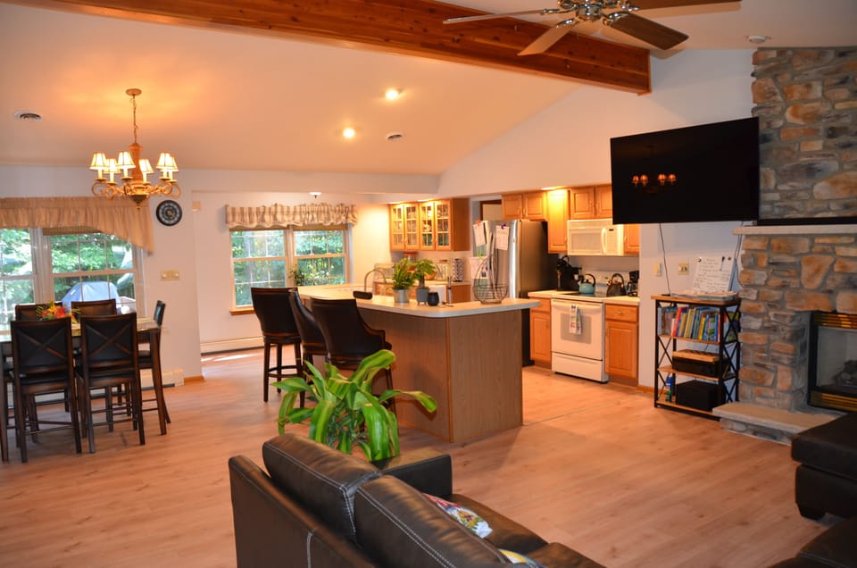 Kitchen Dinning  Table Bar countertop