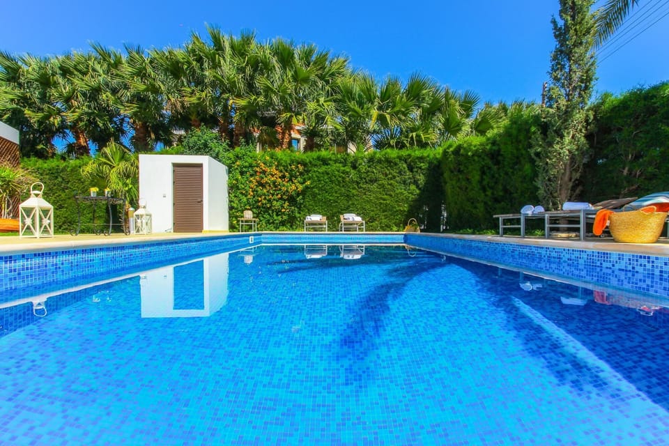 House | 4 bedrooms, WiFi