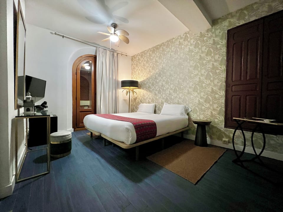 Family Quadruple Room | Premium bedding, down comforters, memory foam beds, free minibar items