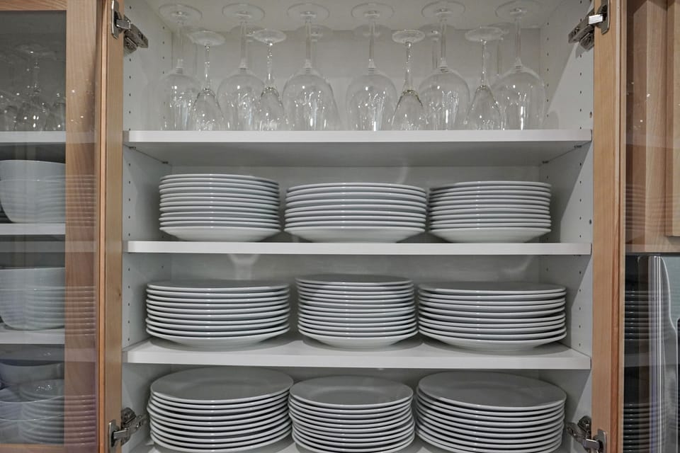 Plates and wine glasses