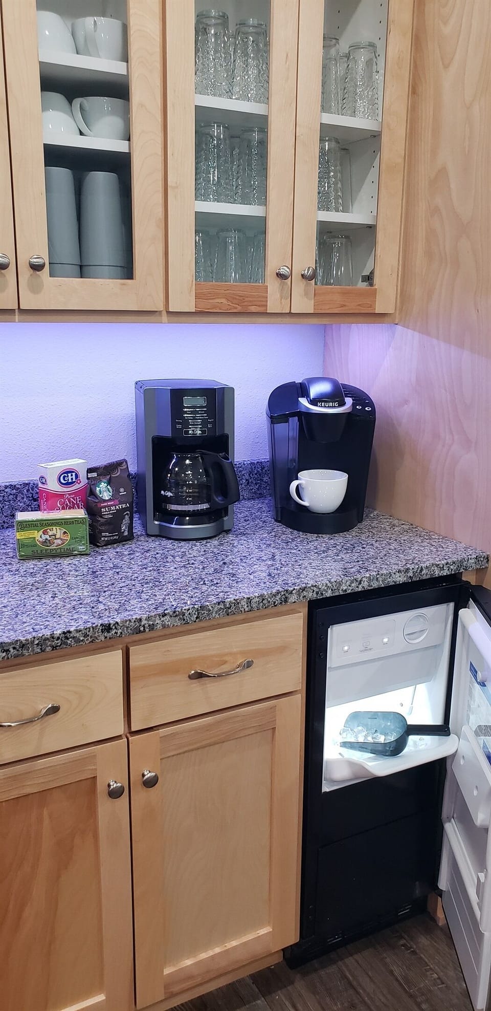 Keep your drink cool with the Ice machine and start your day off right with coffee pots or keurig