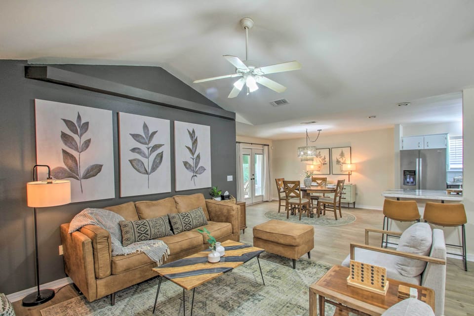 Living Area | Central A/C | Free WiFi | Cable TV | Desk | Games