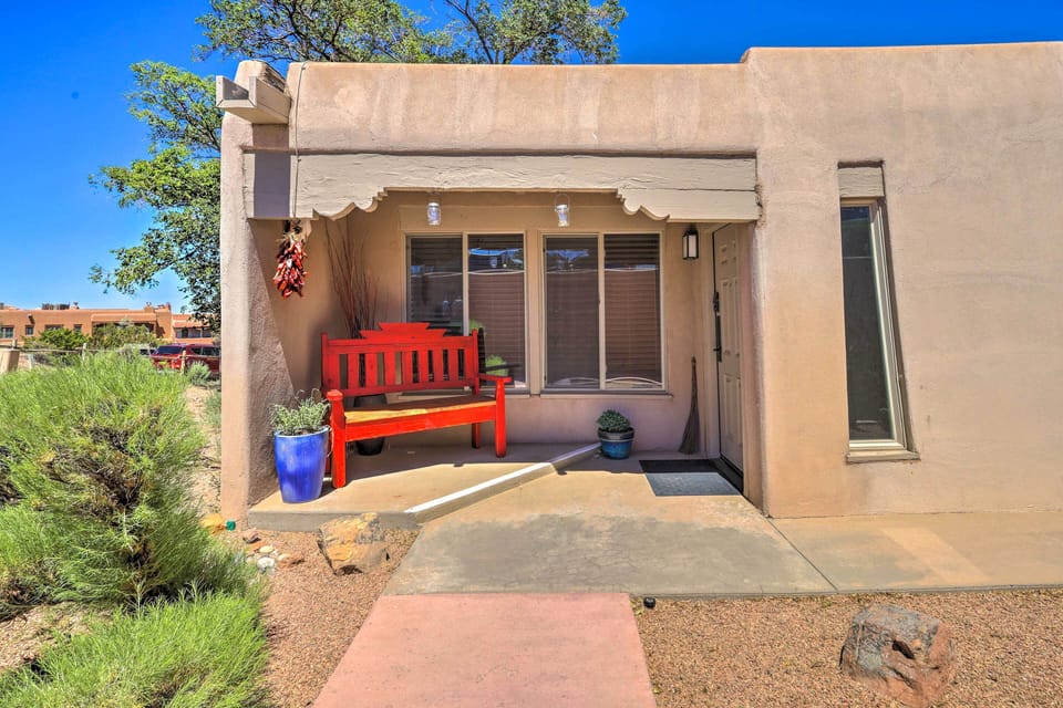 Condo Exterior | Single Story
