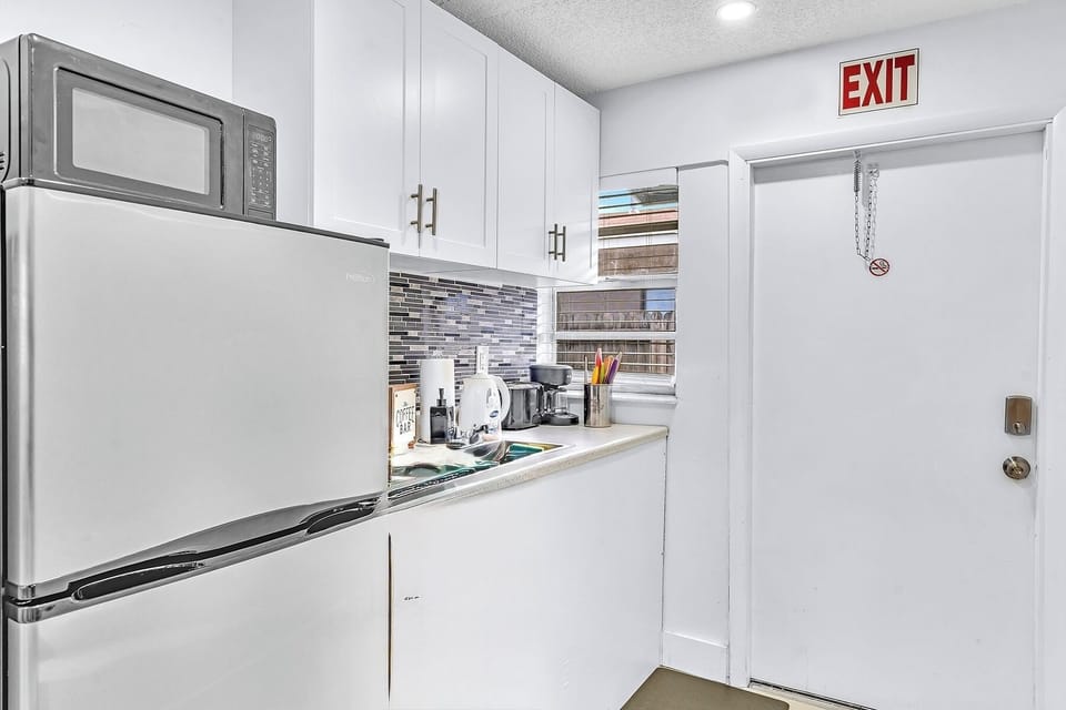 Kitchenette