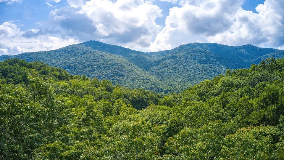 The views are stunning. If you're here in the fall, watch the transformation.
