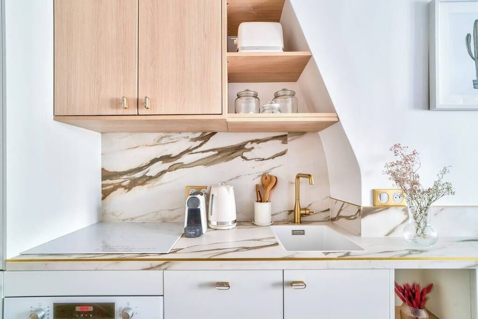 Cuisine sur mesure tout équipée