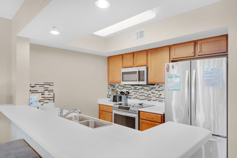 Fully equipped kitchen