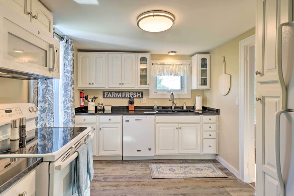 Kitchen | 1st Floor | Fully Equipped