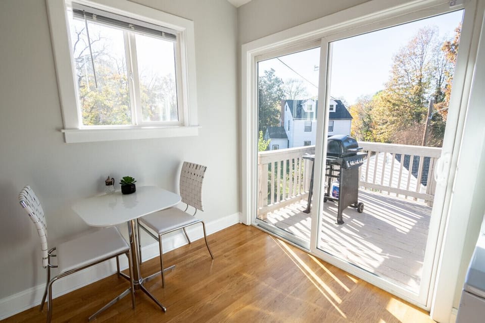 Breakfast Nook