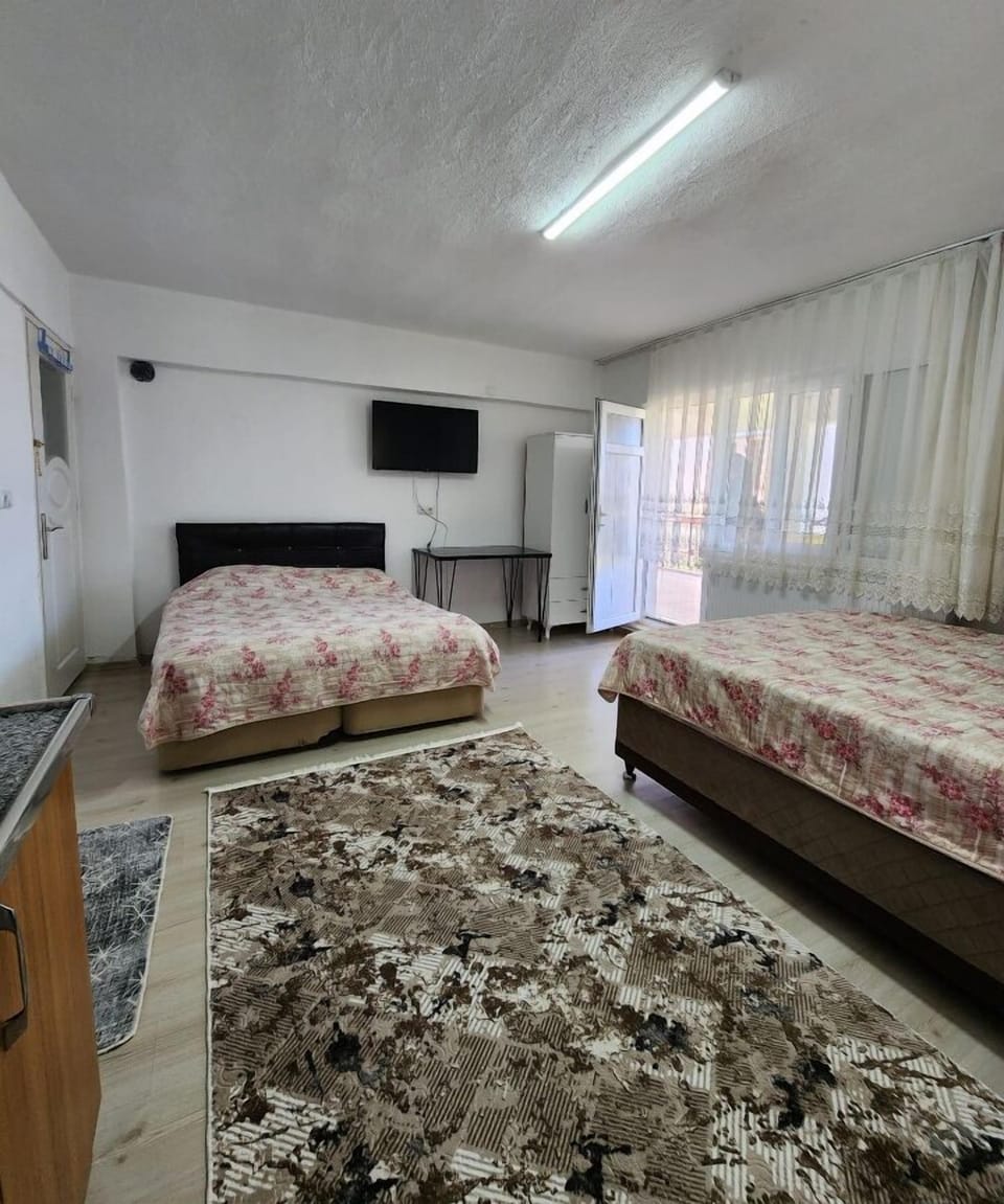 Individually decorated, desk, free WiFi, bed sheets