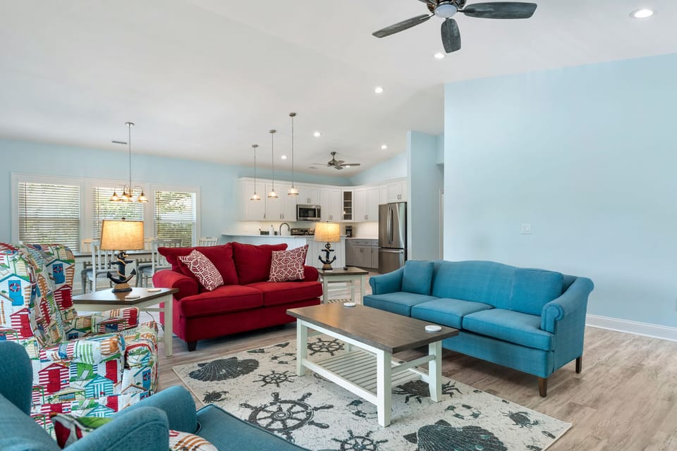 JR9706: Tranquility Cove | Top Level Living Area