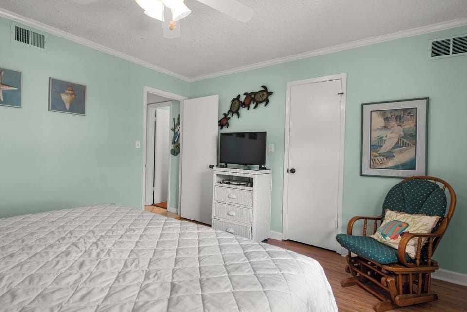 Master bedroom suite