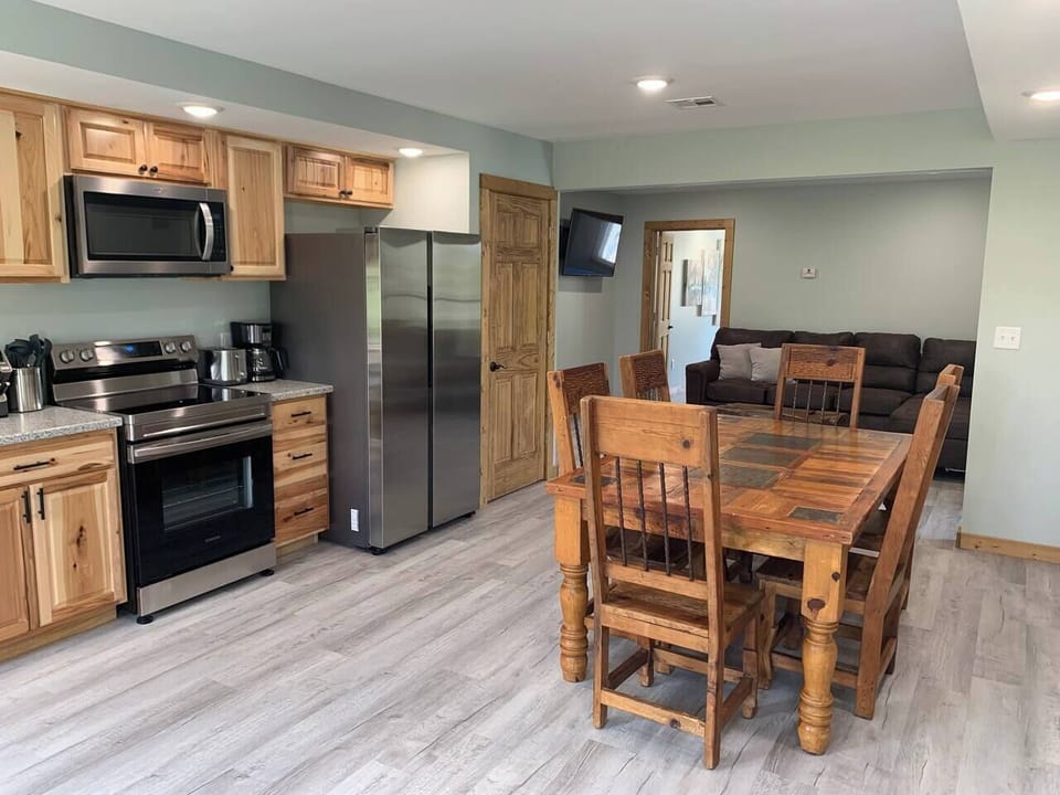 Fully furnished kitchen