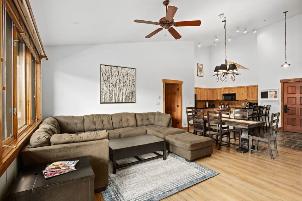 Living & Dining Room