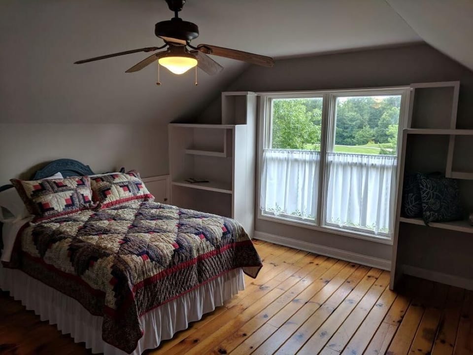 Loft Full Bedroom