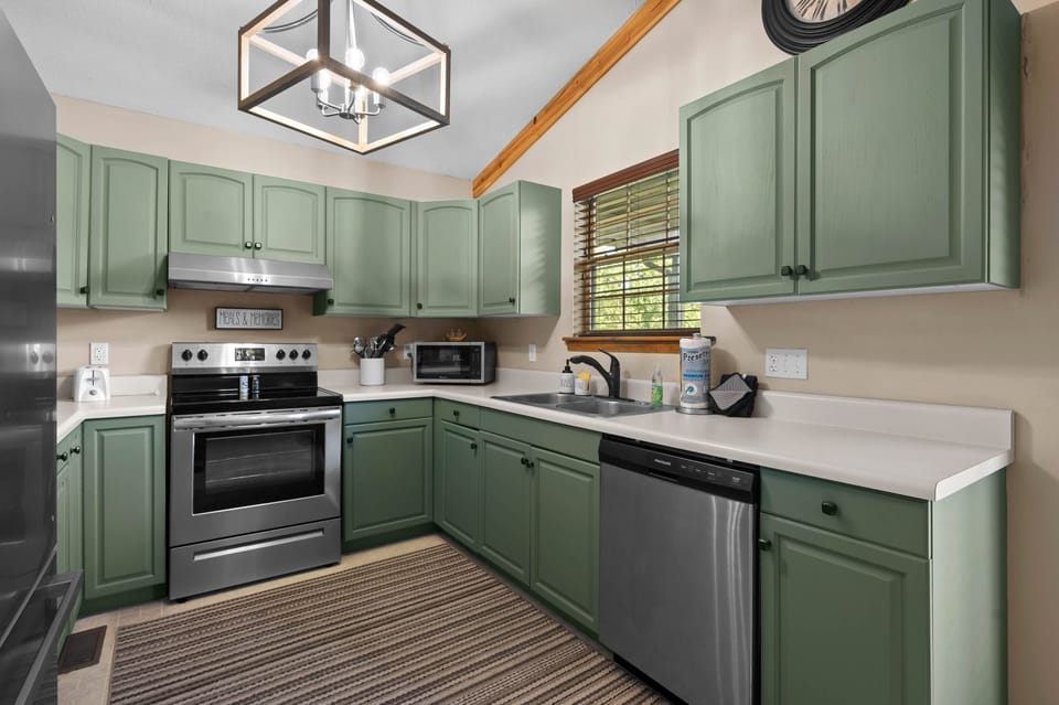 Fully stocked kitchen with new appliances