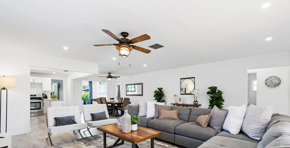 House (4 Bedrooms) | Interior