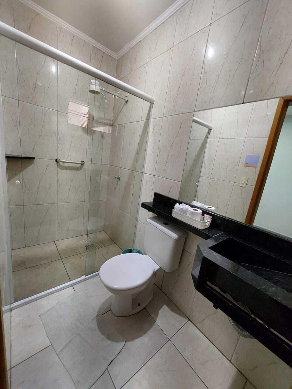 Basic Single Room | Bathroom | Shower, hair dryer, towels, soap