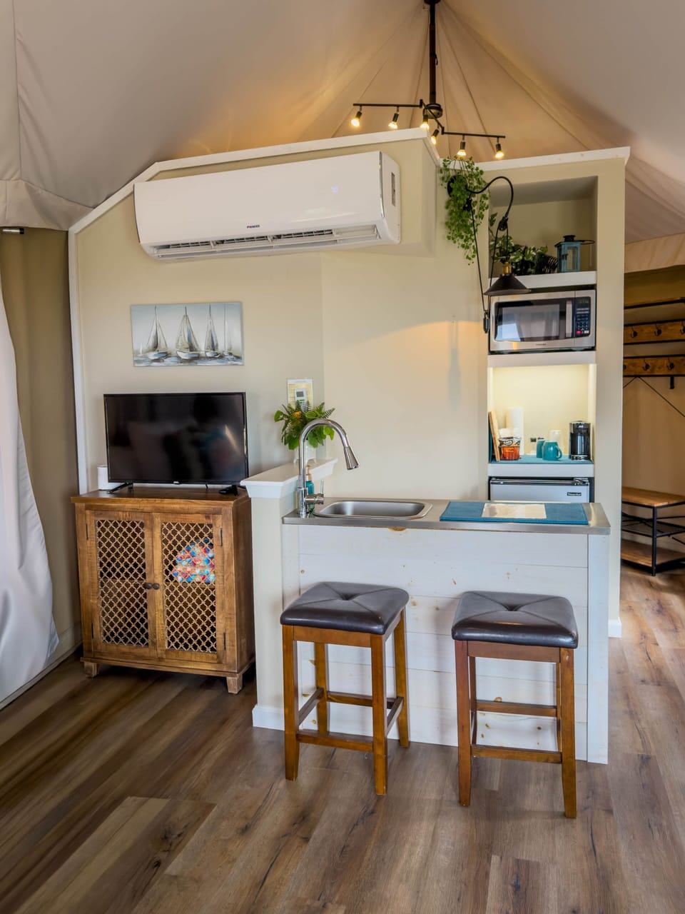 Safari Tent #1