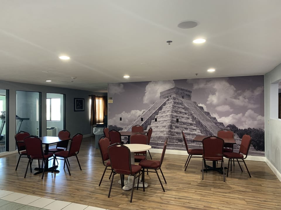 Free daily on-the-go breakfast