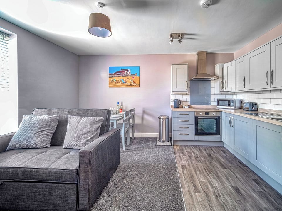 Kitchen | The Pier - Regency Apartments, Great Yarmouth
