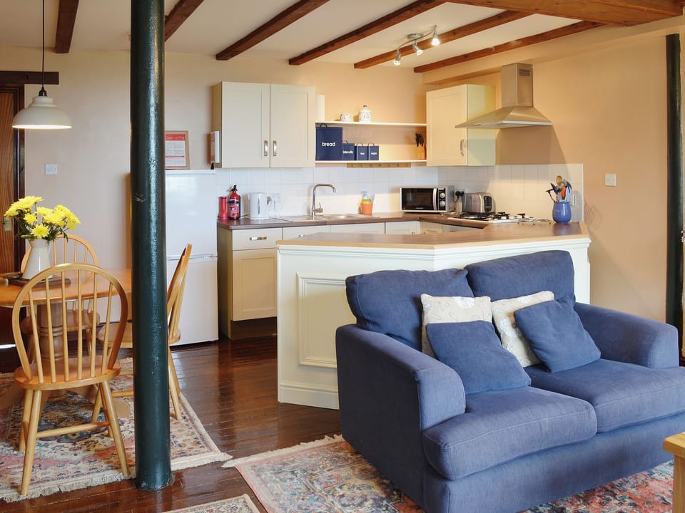 Open plan living/dining room/kitchen | Jasmine Cottage - Barmoor Farm Cottages, Scalby, near Scarborough