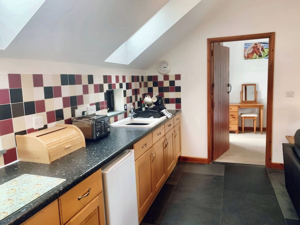 Kitchen | Old Barn Cottage - Hallagenna Cottages, St Breward, near Bodmin