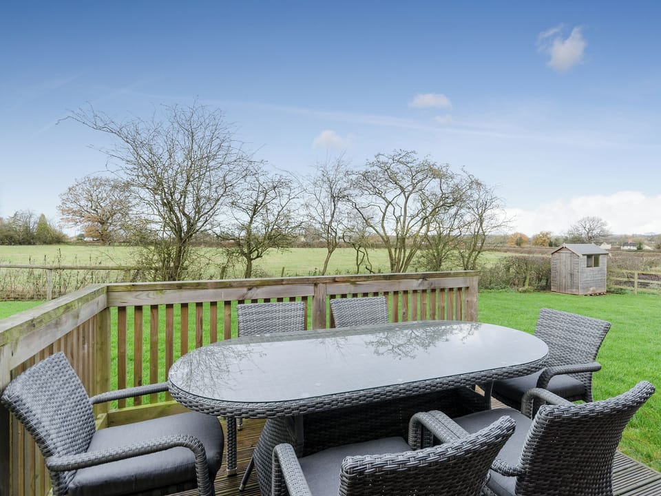 Lounge area | Swallow Cottage - Leacroft Cottages, Yoxall, near Lichfield