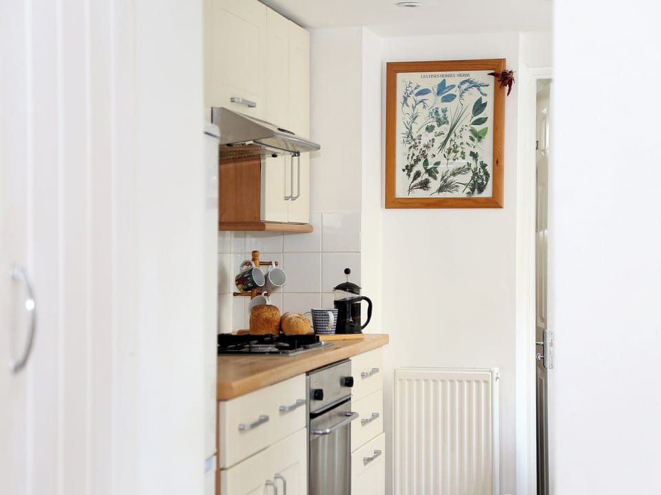 Kitchen | North Laine Cottage, Brighton