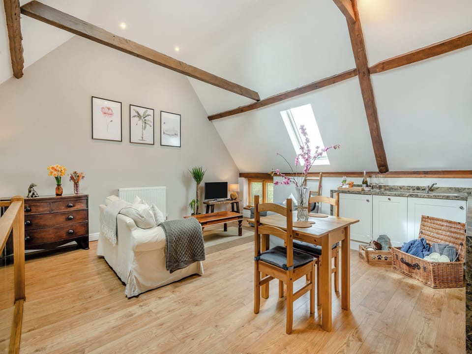Open plan living space | The Cart Lodge - Meadow Farm, Hickling