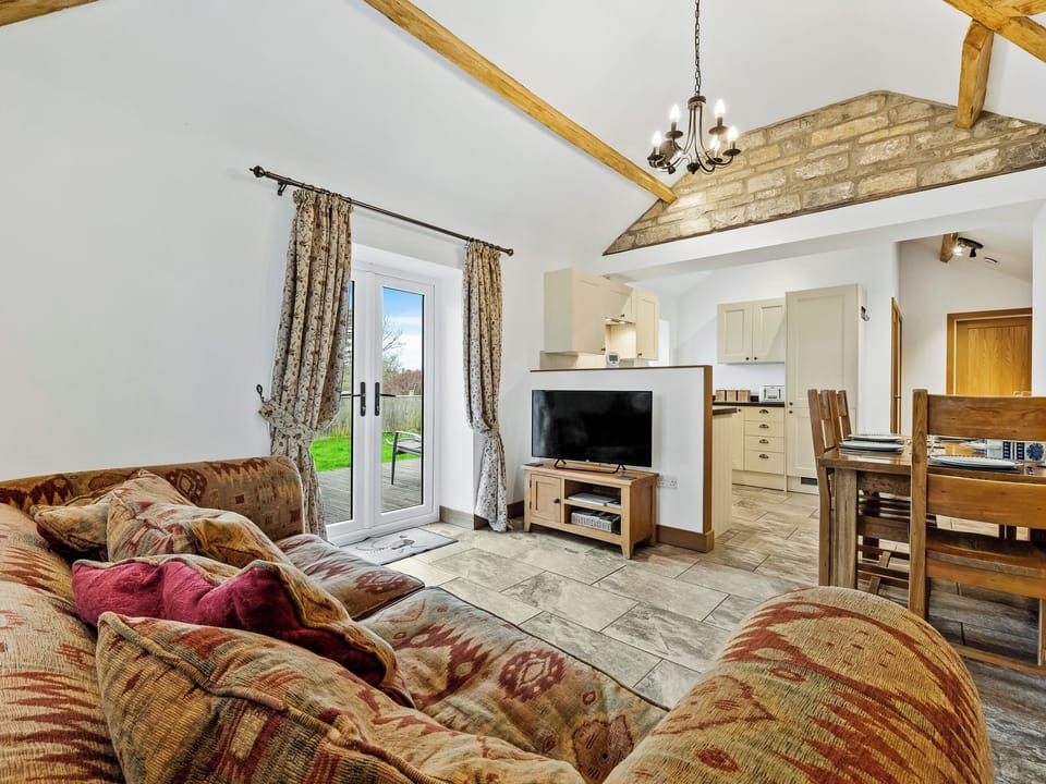 Open plan living space | The Barn - Midknowle Farm Cottages, South Barrow, near Yeovil