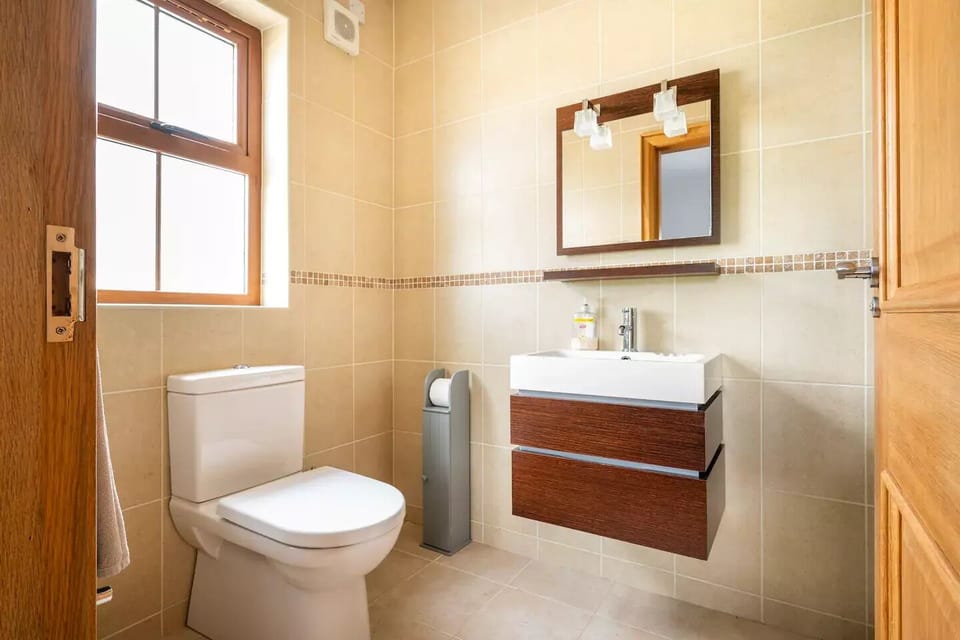 Master Bedroom Ensuite