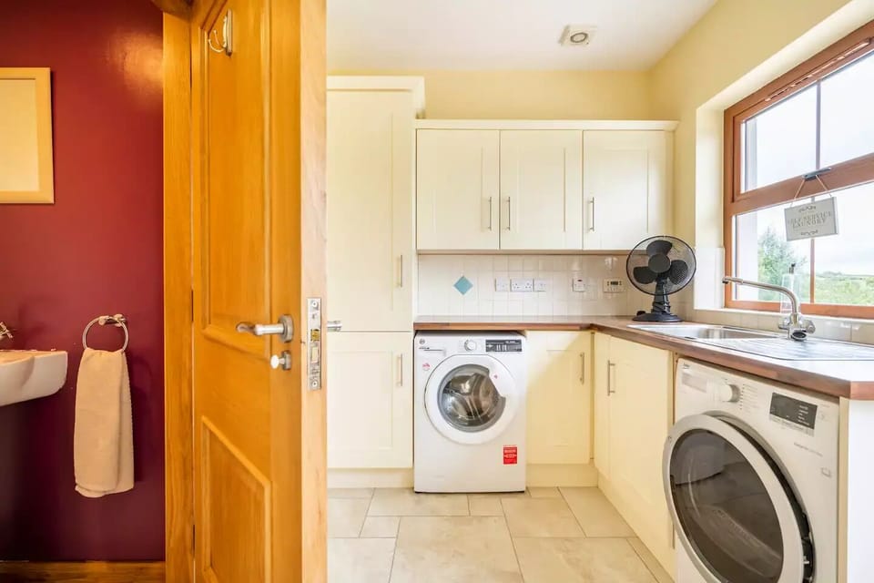 Utility Room and WC