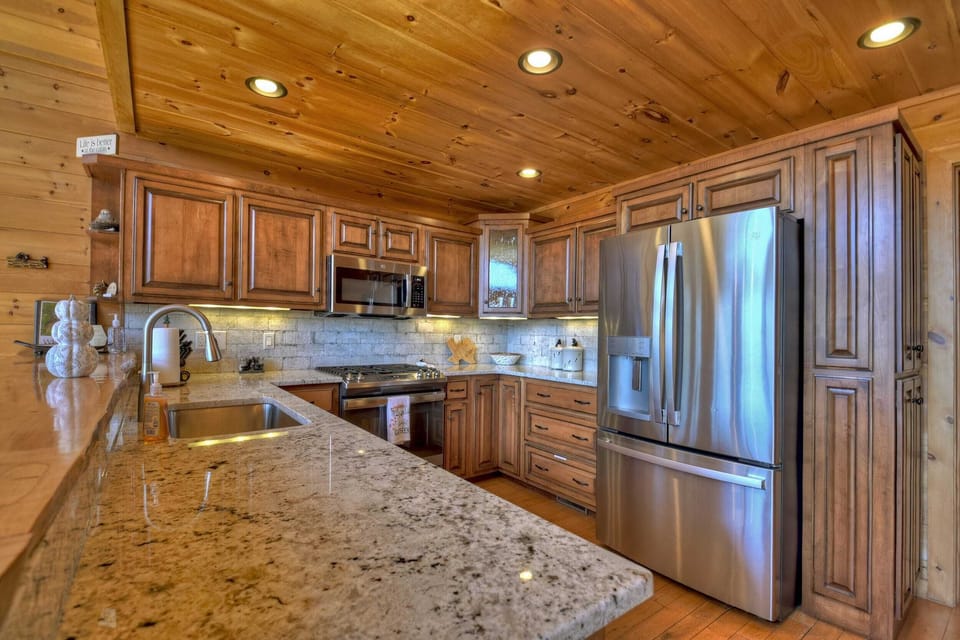 Fully stocked kitchen